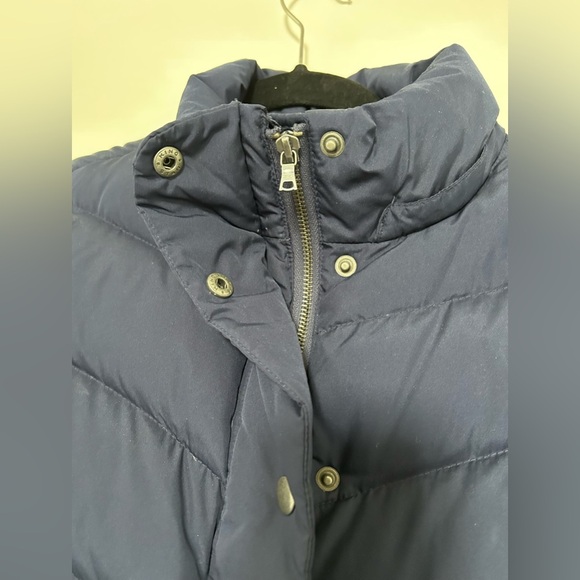 GAP puffer vest - Picture 2 of 5